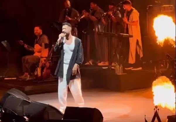 Tan Taşçı kazaya rağmen sahneyi bırakmadı